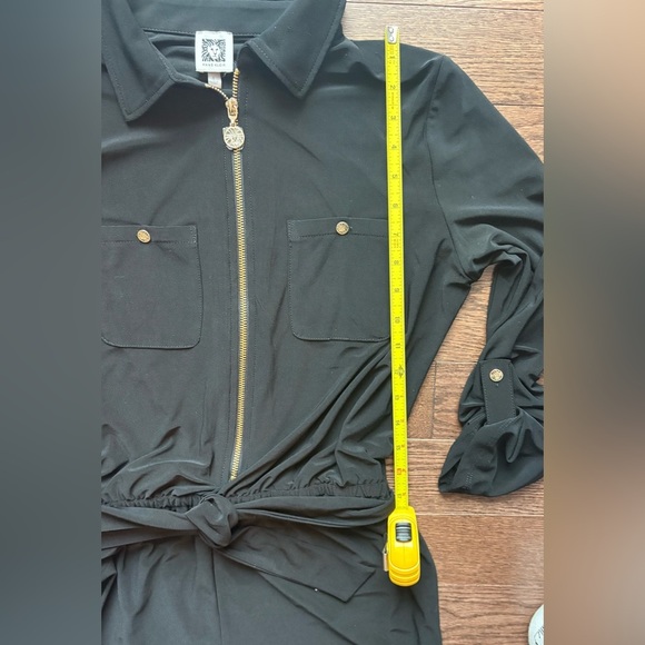 Anne Klein size 8 jumpsuit Black Zip-Up Jumpsuit with Gold Accents NWOT - Picture 5 of 7
